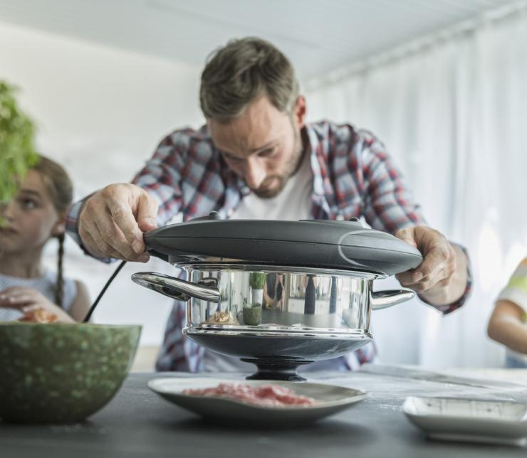 Backen mit Navigenio – wie aus deinem Topf ein kompakter Ofen wird