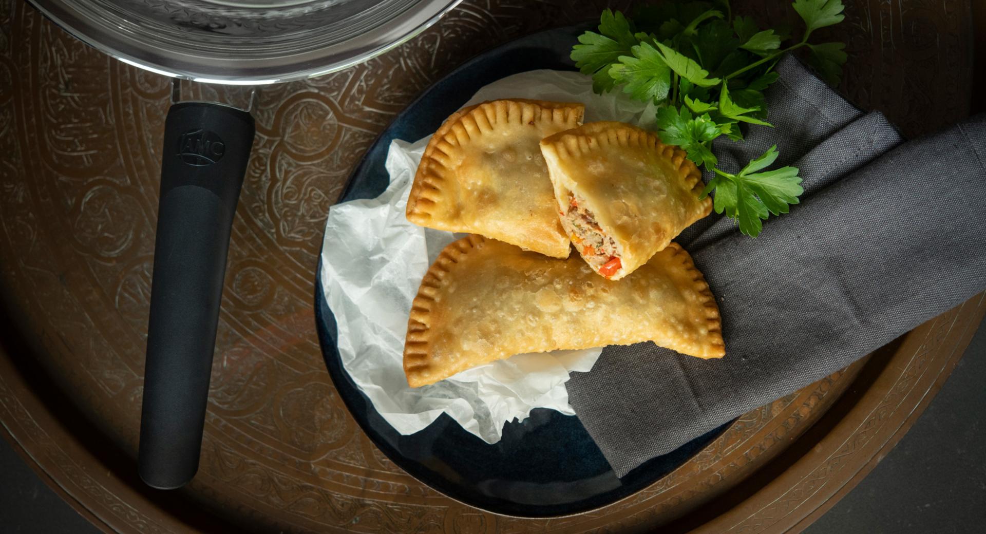 Gebackene Teigtaschen (cig börek)