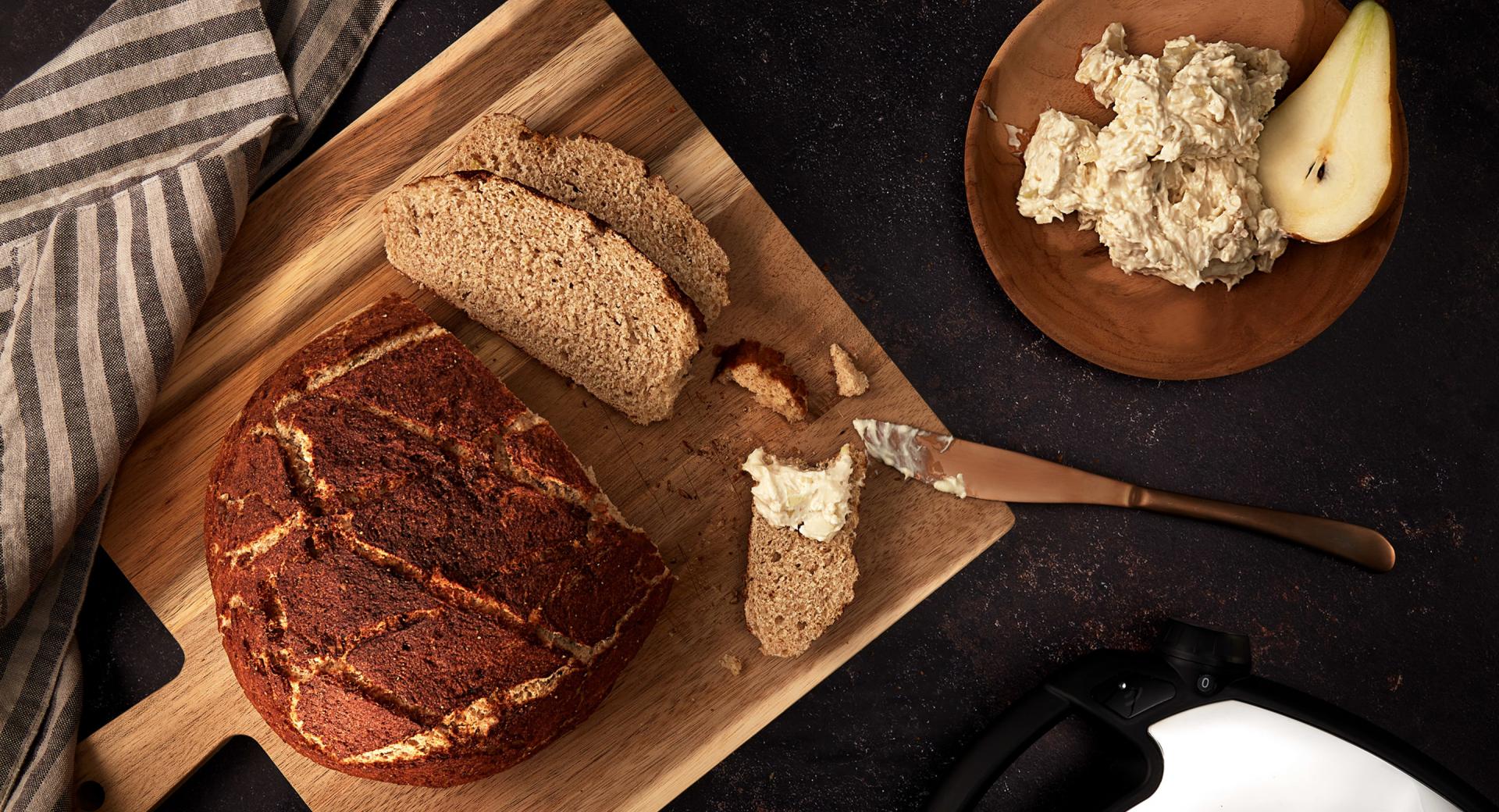 Kartoffelbrot mit Gorgonzola-Aufstrich