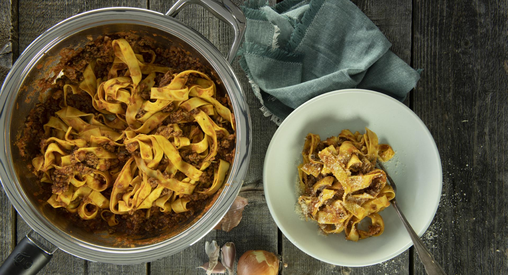 Pappardelle alla Bolognese