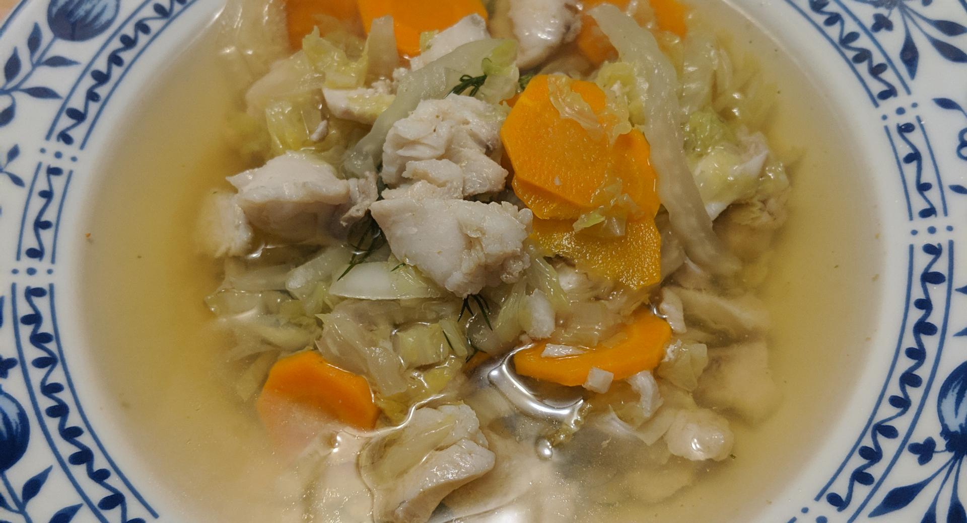 Chinakohl-Fisch-Suppentopf