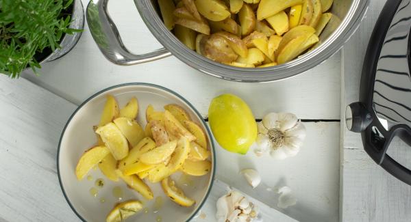 Zitronen-Knoblauchkartoffeln