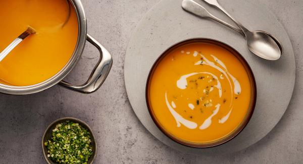 Karotten-Kokos-Suppe 