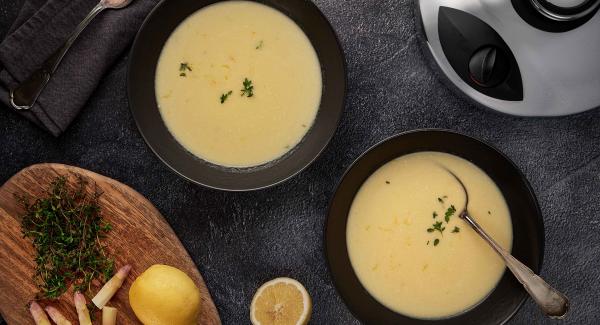 Spargelsuppe