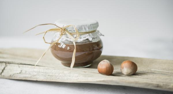 Hausgemachte Haselnuss-Schokocreme