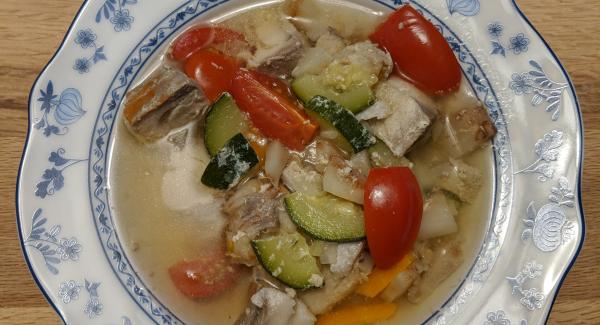 Würzige Fischsuppe