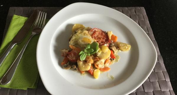 Gemüse-Kartoffel-Champignons-Gratin mit Ei „Gourmet“