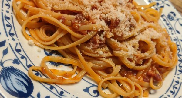 Spaghetti Amatriciana (einfache)