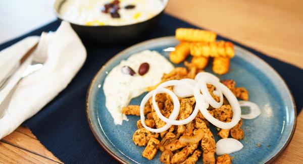 Gyros mit Kroketten und Tzatziki