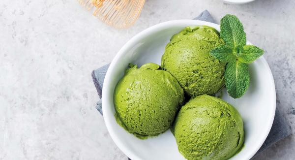 Matcha Tee Eis