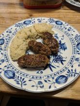 Hackbällchen nach Grichischer Art mit Bulgur