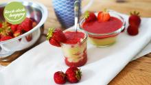 Vanillepudding mit Erdbeersoße