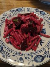 Pasta an Rote Beete und Schafskäse