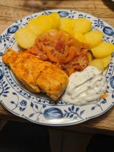 Hähnchenbrust mit Paprika-Tomaten-Kraut