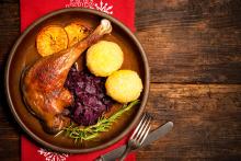 Gänsekeule mit Rotkraut Express